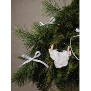 Прикраса на ялинку LOLA BRA